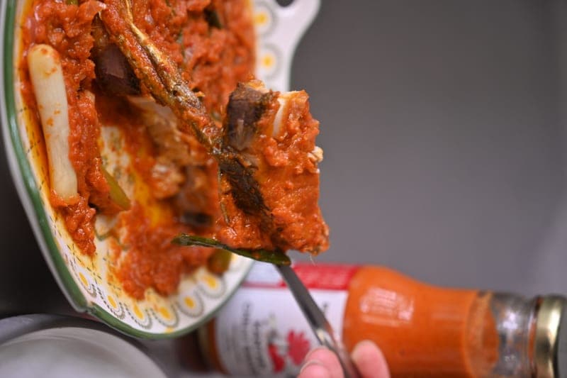 Kantan Chilli Sauce with curry